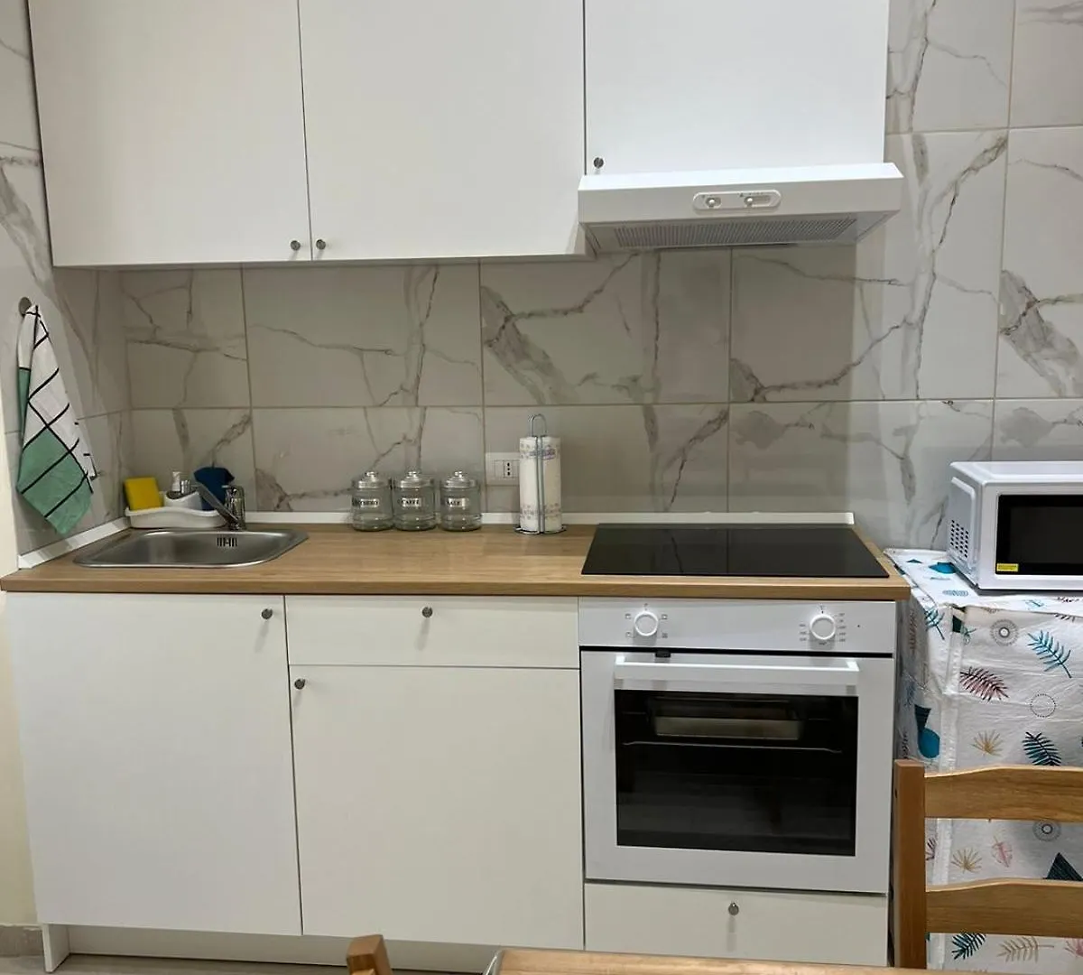 Re Umberto 311 Apartment Naples 0*,