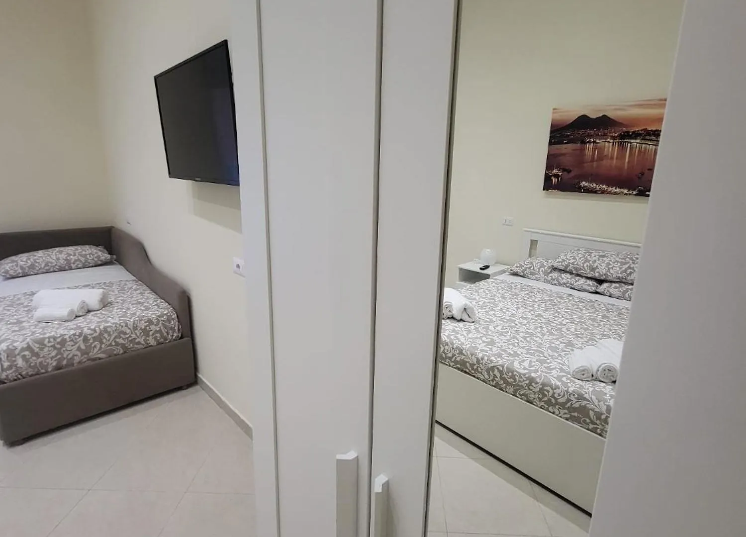 Re Umberto 311 Apartment Naples